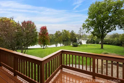 27200 W Lakeview Drive South Drive, Lake Barrington, IL 60084 - Photo 8