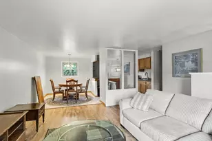 [Address not provided], Schaumburg, IL 60193 - Photo 4
