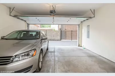 7209 N Oakley Avenue, Chicago, IL 60645 - Photo 14