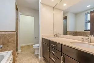 7209 N Oakley Ave, Chicago, IL 60645 - Photo 10