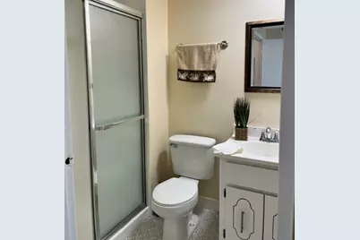 9605 S Komensky Avenue #202, Oak Lawn, IL 60453 - Photo 12