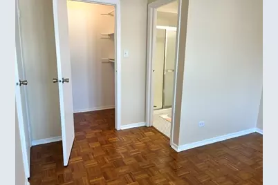 9605 S Komensky Avenue #202, Oak Lawn, IL 60453 - Photo 10