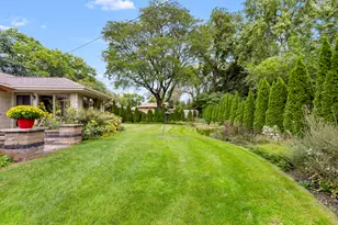415 Hemlock Ln, Rockford, IL 61107 - Photo 20