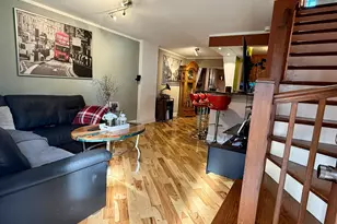 6319 S Long Ave, Chicago, IL 60638 - Photo 2
