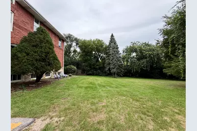 4380 Central Avenue #D, Western Springs, IL 60558 - Photo 8