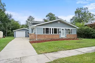 117 Wilson St, Park Forest, IL 60466 - Photo 2