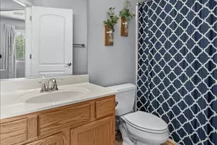 3173 Whitney Rd, Aurora, IL 60502 - Photo 22