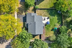 3173 Whitney Rd, Aurora, IL 60502 - Photo 34