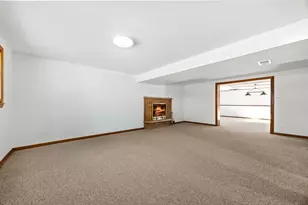 1138 Timber Ln, Darien, IL 60561 - Photo 28