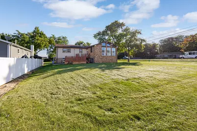 1138 Timber Lane, Darien, IL 60561 - Photo 38