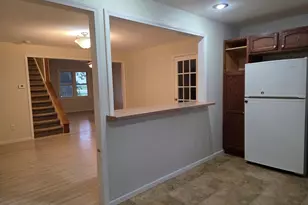 213 S Fremont St, Tampico, IL 61283 - Photo 4
