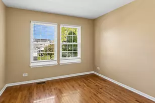 2504 Fairbanks Ct, Naperville, IL 60540 - Photo 10