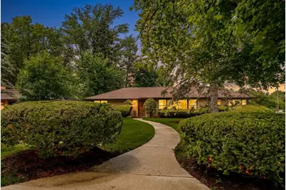 254 Wing Park Boulevard, Elgin, IL 60123 - Photo 2