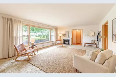 254 Wing Park Boulevard, Elgin, IL 60123 - Photo 10