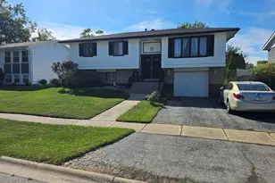17010 Elm Dr, Hazel Crest, IL 60429 - Photo 1