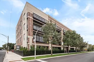 3951 N Wayne Ave, Chicago, IL 60613 - Photo 22