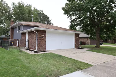 5 Lakewood Court, Park Forest, IL 60466 - Photo 2