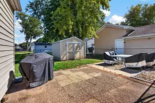 1121 N State St, Bloomington, IL 61701 - Photo 22