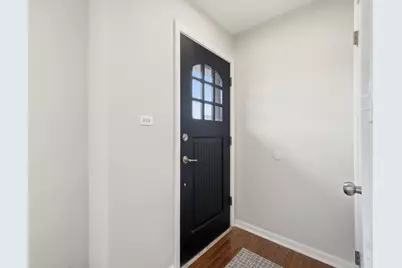 7259 S Fairfield Avenue, Chicago, IL 60629 - Photo 4