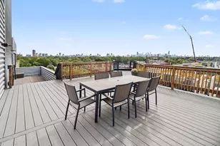 1800 W Grace St, Chicago, IL 60613 - Photo 8