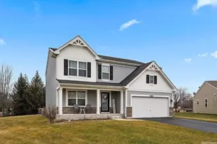 3901 Kristen Ct, Plano, IL 60545 - Photo 2