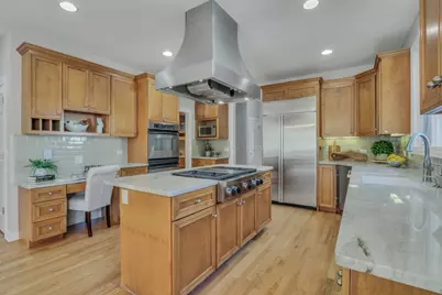5153 Farwell Avenue, Skokie, IL 60077 - Photo 20