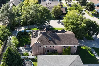 5153 Farwell Avenue, Skokie, IL 60077 - Photo 2