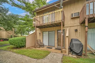60 Aspen Colony, Fox Lake, IL 60020 - Photo 2