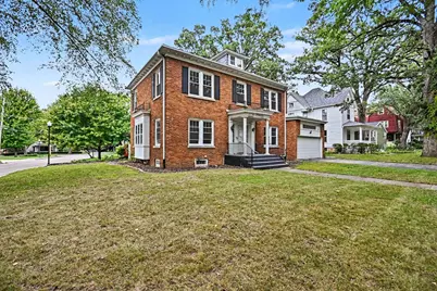895 S Greenwood Avenue, Kankakee, IL 60901 - Photo 2