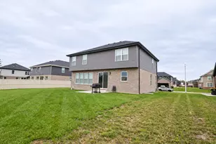 20925 Dexter St, Lynwood, IL 60411 - Photo 10
