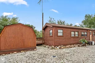 73 Lakeshore Dr, Wilmington, IL 60481 - Photo 2