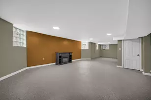 135 W 109th Pl, Chicago, IL 60628 - Photo 18