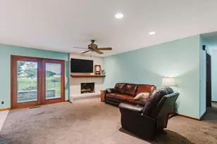 113 Diane Dr, Lexington, IL 61753 - Photo 10