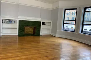 1000 W Argyle St, Chicago, IL 60640 - Photo 2