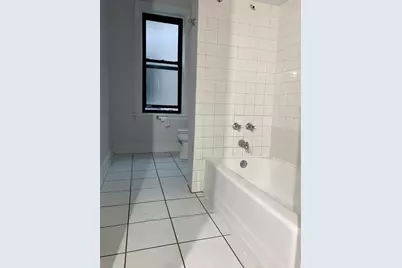 1000 W Argyle Street #2N, Chicago, IL 60640 - Photo 10