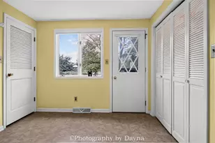 1930 Bittersweet Dr, Saint Anne, IL 60964 - Photo 24