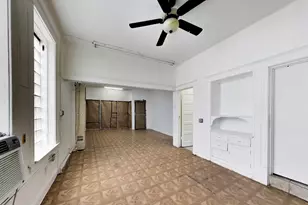 2625 S Central Park Ave, Chicago, IL 60623 - Photo 4