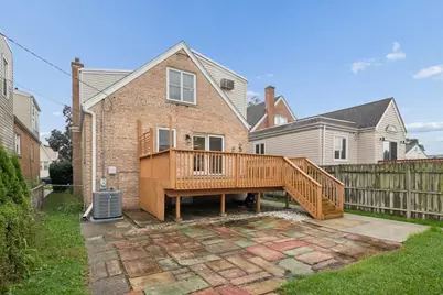 2114 N 74th Avenue, Elmwood Park, IL 60707 - Photo 32