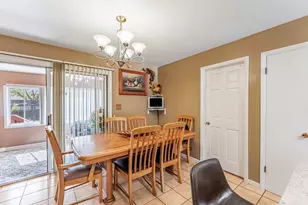 433 E Cherry Hill Dr, Addison, IL 60101 - Photo 8