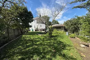 930 W Park Ave, Joliet, IL 60436 - Photo 24