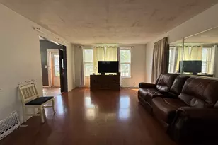 930 W Park Ave, Joliet, IL 60436 - Photo 4