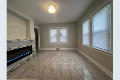 6848 W 96th Street, Oak Lawn, IL 60453 - Photo 2