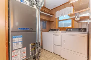 715 W Grant Ave, Pontiac, IL 61764 - Photo 24