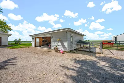 9101 Old Silo Road, Clifton, IL 61727 - Photo 40