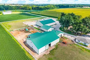 9101 Old Silo Rd, Clifton, IL 61727 - Photo 62