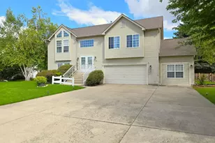 504 Cartwright Trail, McHenry, IL 60050 - Photo 1