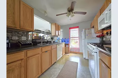 504 Cartwright Trail, McHenry, IL 60050 - Photo 8