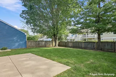 1240 Huntington Drive, Mundelein, IL 60060 - Photo 28