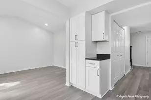 1240 Huntington Dr, Mundelein, IL 60060 - Photo 14