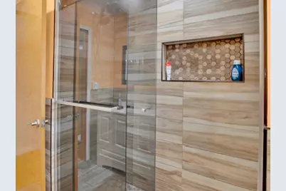8901 S 49th Court, Oak Lawn, IL 60453 - Photo 16